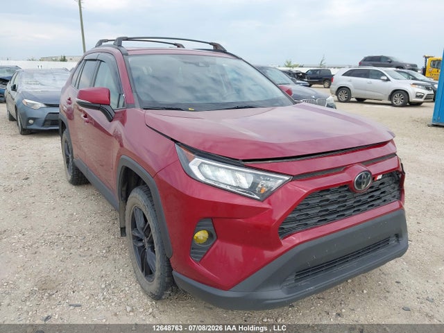 Auction sale of the 2020 Toyota Rav4 Xle/xle Premium, vin: 2T3R1RFVXLC096037, lot number: 12648763