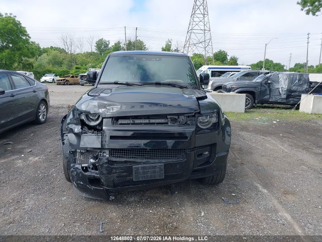 2024 Land Rover Defender 110 მანქანა იყიდება აუქციონზე, vin: SALEXEEU8R2307999, აუქციონის ნომერი: 12648802