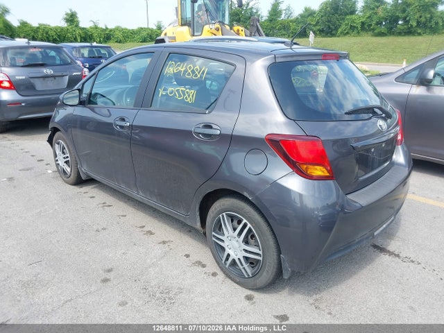 2015 Toyota Yaris Le მანქანა იყიდება აუქციონზე, vin: VNKKTUD34FA055881, აუქციონის ნომერი: 12648811