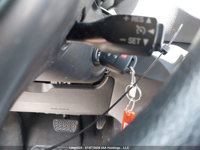Toyota YARIS LE 2017 VNKKTUD32HA072245 Image 11