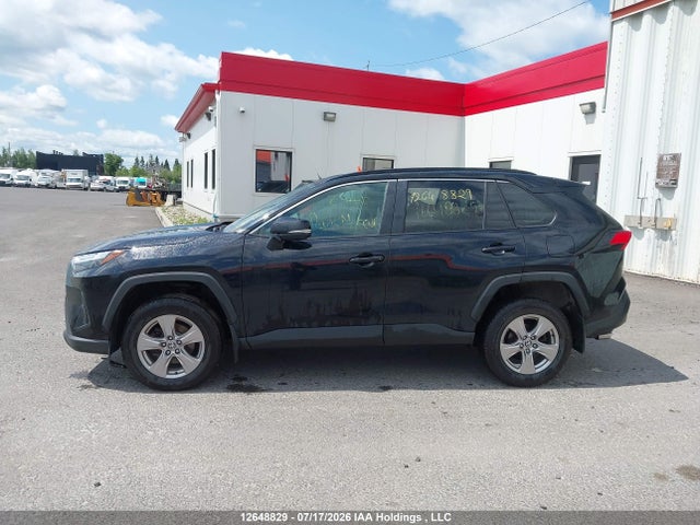 2022 Toyota Rav4 Xle მანქანა იყიდება აუქციონზე, vin: 2T3R1RFV0NC274461, აუქციონის ნომერი: 12648829