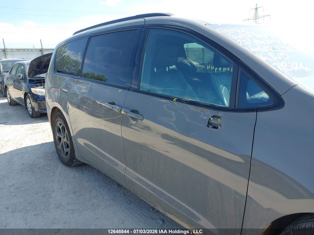 2C4RC1GG9SR602332 Chrysler Pacifica Limited
