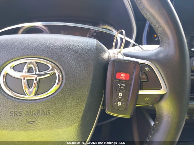 Aukcja sprzedaży 2023 Toyota Highlander Hybrid Bronze Edition, vin: 5TDABRCH0PS588512, numer aukcji: 12648869