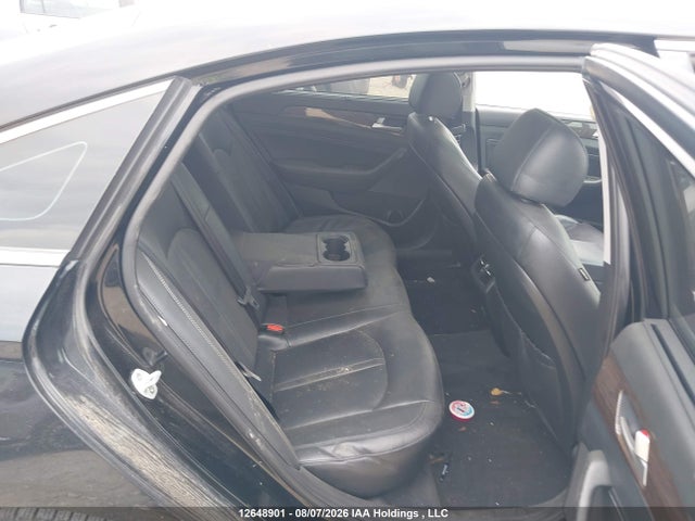 Продажа на аукционе авто 2018 Hyundai Sonata Hybrid Limited, vin: KMHE34L33JA084882, номер лота: 12648901