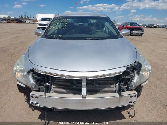 2015 Nissan Altima 2.5/s/sv/sl მანქანა იყიდება აუქციონზე, vin: 1N4AL3AP0FN363148, აუქციონის ნომერი: 12648908