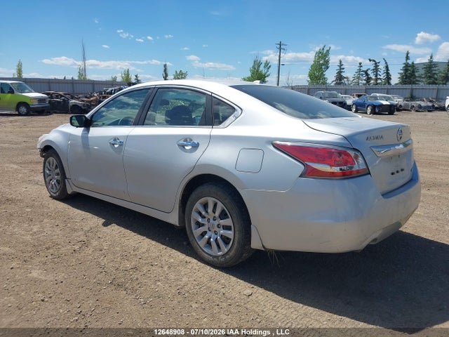 2015 Nissan Altima 2.5/s/sv/sl მანქანა იყიდება აუქციონზე, vin: 1N4AL3AP0FN363148, აუქციონის ნომერი: 12648908