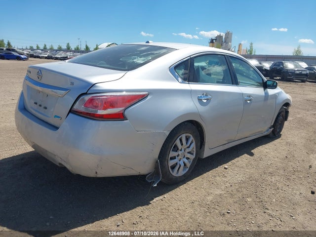 2015 Nissan Altima 2.5/s/sv/sl მანქანა იყიდება აუქციონზე, vin: 1N4AL3AP0FN363148, აუქციონის ნომერი: 12648908