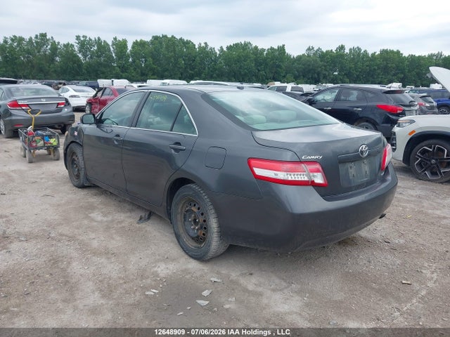 2011 Toyota Camry Le მანქანა იყიდება აუქციონზე, vin: 4T1BF3EK2BU165087, აუქციონის ნომერი: 12648909