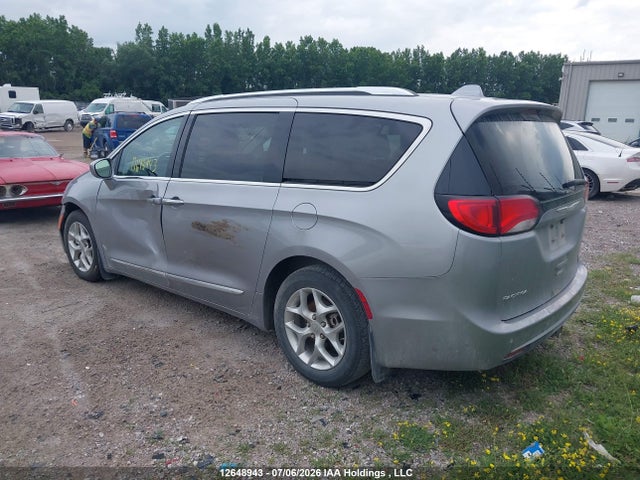 2C4RC1EG3HR758183 Chrysler Pacifica Touring-l