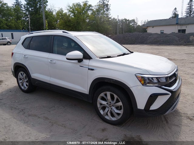 Продаж на аукціоні авто 2022 Volkswagen Taos, vin: 3VVLX7B27NM017822, номер лоту: 12648970