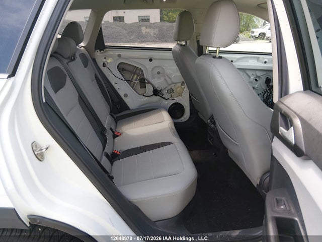 Продаж на аукціоні авто 2022 Volkswagen Taos, vin: 3VVLX7B27NM017822, номер лоту: 12648970