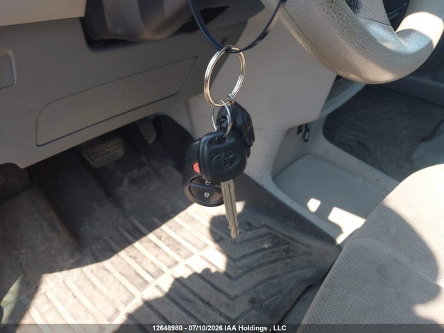 Продажа на аукционе авто 2011 Toyota Sienna V6 7 Passenger, vin: 5TDZK3DC6BS010068, номер лота: 12648980