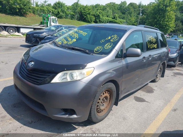 Продажа на аукционе авто 2011 Toyota Sienna V6 7 Passenger, vin: 5TDZK3DC6BS010068, номер лота: 12648980