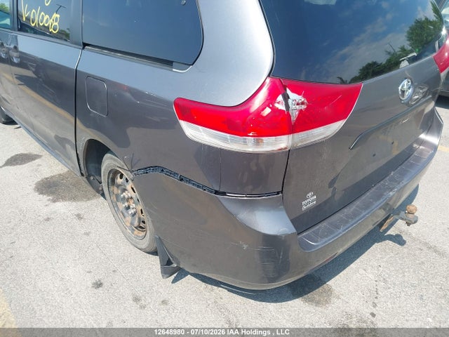 Продажа на аукционе авто 2011 Toyota Sienna V6 7 Passenger, vin: 5TDZK3DC6BS010068, номер лота: 12648980