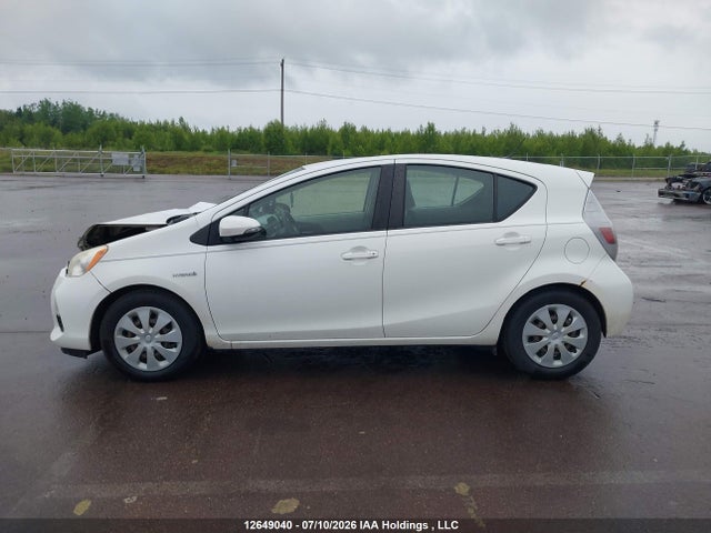 2012 Toyota Prius C Technology მანქანა იყიდება აუქციონზე, vin: JTDKDTB30C1003047, აუქციონის ნომერი: 12649040