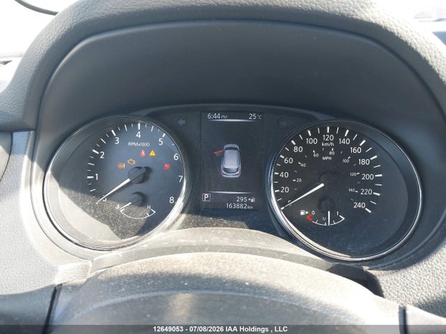 JN1BJ1CR4HW136293 Nissan Qashqai S/sl/sv