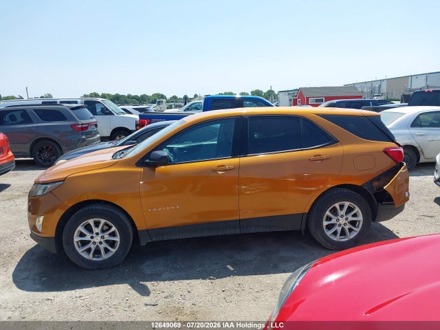 Chevrolet EQUINOX LS 2018 2GNAXHEV9J6129096 Image 14
