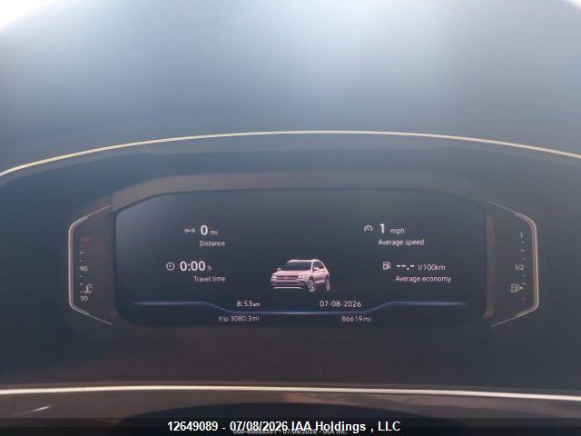 Продажа на аукционе авто 2021 Volkswagen Tiguan Highline, vin: 3VV4B7AXXMM109179, номер лота: 12649089