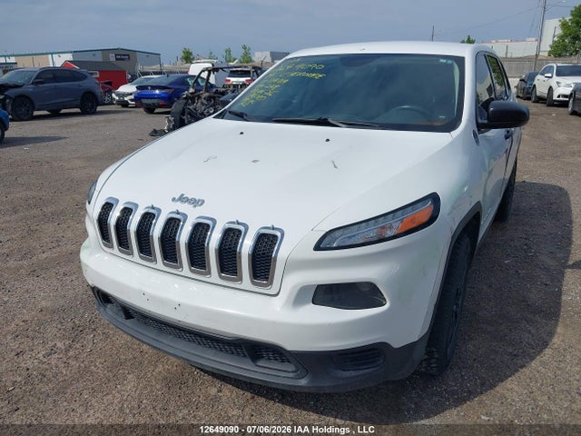 1C4PJLAB6EW114019 Jeep Cherokee Sport