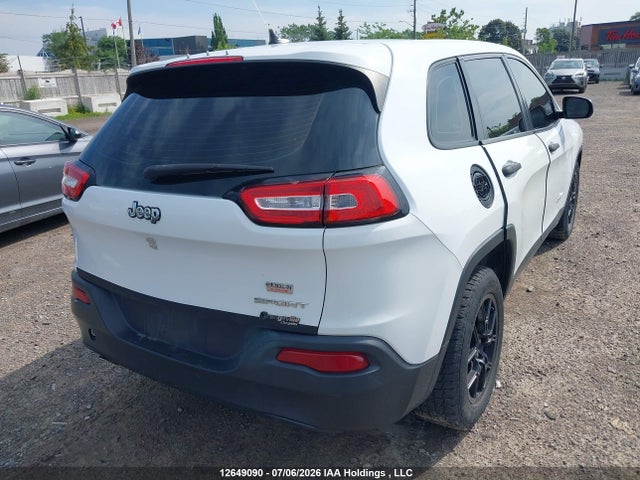 1C4PJLAB6EW114019 Jeep Cherokee Sport