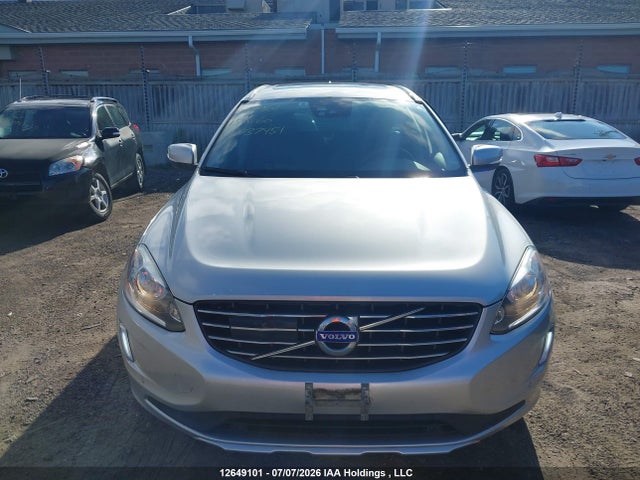 YV4902RM8F2737451 Volvo Xc60 T6/platinum
