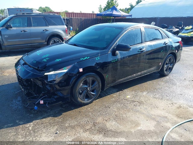 KMHLM4AG5NU248700 Hyundai Elantra Preferred Ivt With Sun And Tech Package
