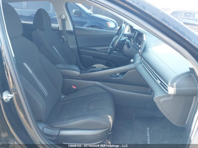 KMHLM4AG5NU248700 Hyundai Elantra Preferred Ivt With Sun And Tech Package