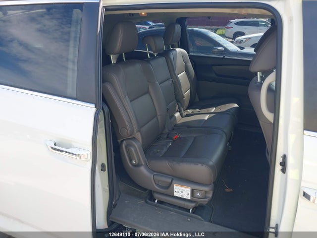 Honda Odyssey 2015 5FNRL5H60FB501226 Image 8