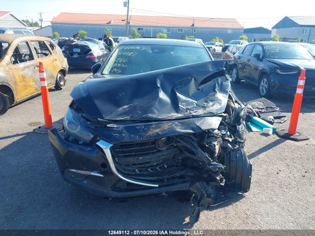 12649112 :رقم المزاد ، 3MZBN1M37JM167116 vin ، 2018 Mazda Mazda3 Gt مزاد بيع