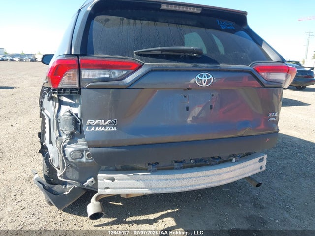 Продаж на аукціоні авто 2022 Toyota Rav4 Xle/xle Premium, vin: 2T3R1RFV8NC280170, номер лоту: 12649127