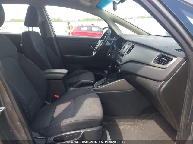 KIA Rondo 2015 KNAHT8A30F7088546 Image 5