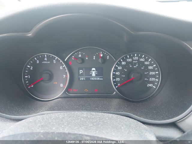 Продаж на аукціоні авто 2015 Kia Rondo, vin: KNAHT8A30F7088546, номер лоту: 12649136