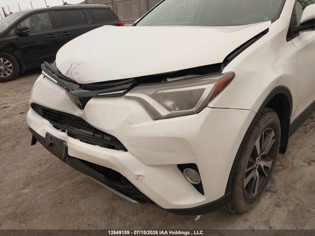 Aukcja sprzedaży 2018 Toyota Rav4 Adventure/xle, vin: 2T3RFREV7JW819003, numer aukcji: 12649159