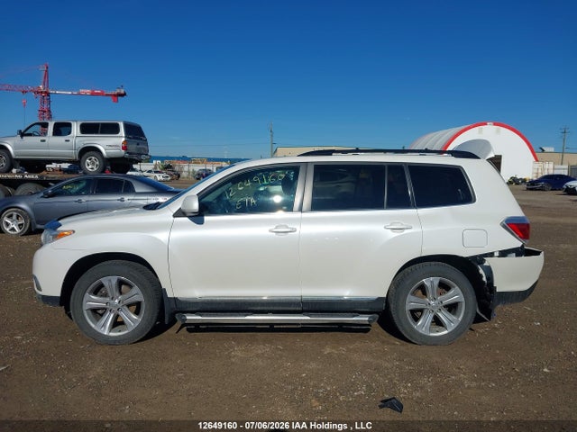 Aukcja sprzedaży 2013 Toyota Highlander V6, vin: 5TDBK3EH7DS243150, numer aukcji: 12649160