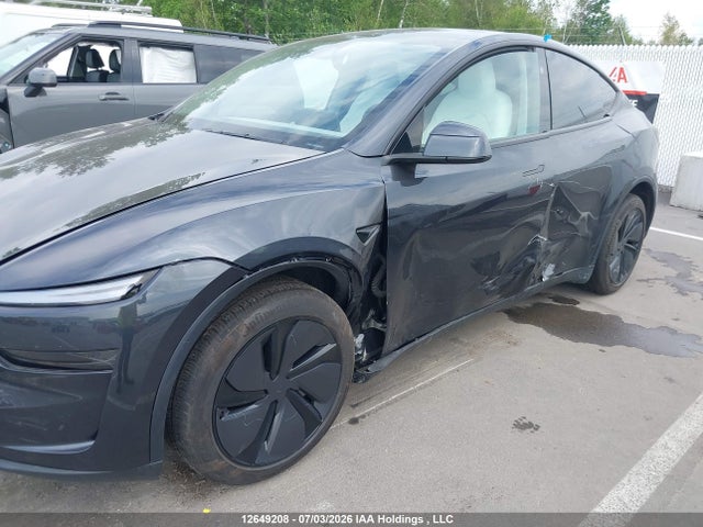 Tesla Model Y 2026 XP7YGDEE1TB714752 Image 6