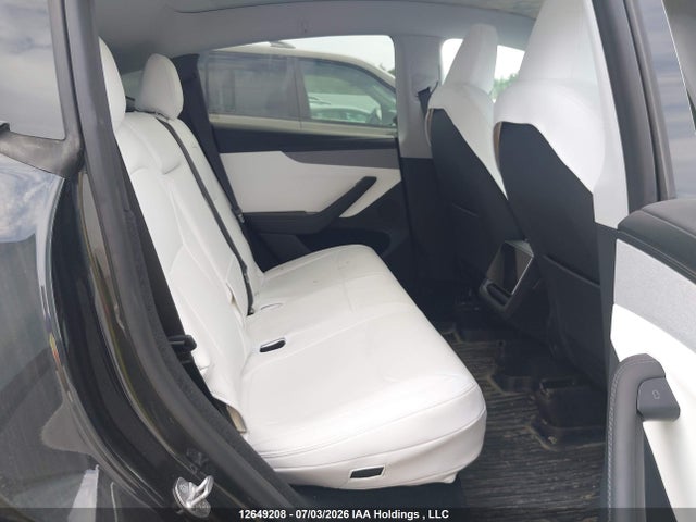 Tesla Model Y 2026 XP7YGDEE1TB714752 Image 8