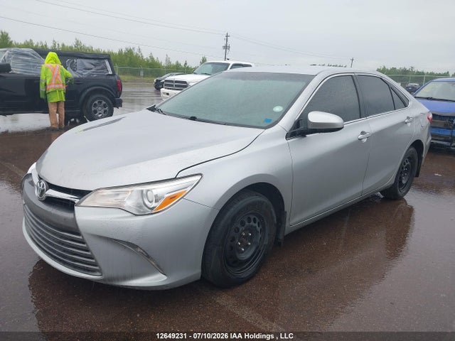 Toyota CAMRY LE 2017 4T1BF1FK7HU445356 Image 2