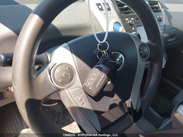 12649232 :رقم المزاد ، JTDZN3EU4D3187611 vin ، 2013 Toyota Prius V مزاد بيع