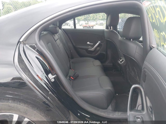W1K5J4HB8TN574990 Mercedes-Benz CLA 250 4MATIC