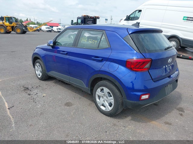 2021 Hyundai Venue Essential Auto Ivt მანქანა იყიდება აუქციონზე, vin: KMHRB8A34MU121715, აუქციონის ნომერი: 12649251