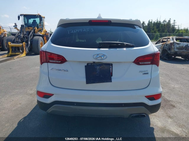 2017 Hyundai Santa Fe Sport 2.4 Premium მანქანა იყიდება აუქციონზე, vin: 5XYZUDLBXHG500673, აუქციონის ნომერი: 12649253