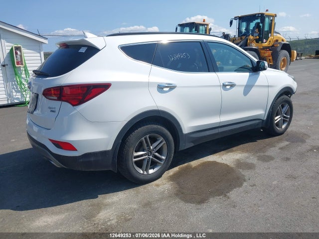 2017 Hyundai Santa Fe Sport 2.4 Premium მანქანა იყიდება აუქციონზე, vin: 5XYZUDLBXHG500673, აუქციონის ნომერი: 12649253