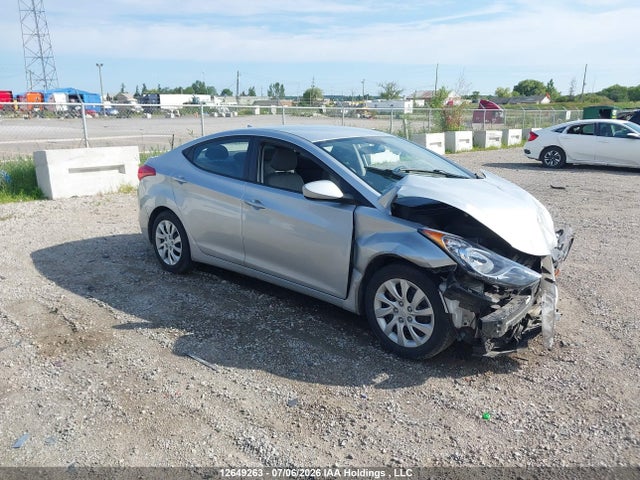 2013 Hyundai Elantra Gls/limited მანქანა იყიდება აუქციონზე, vin: 5NPDH4AE8DH226016, აუქციონის ნომერი: 12649263