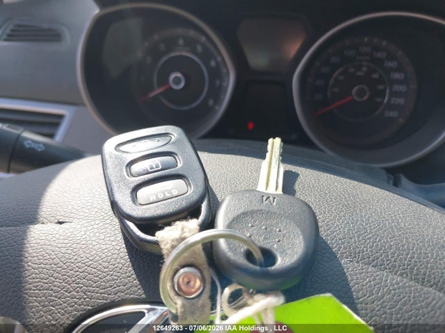 2013 Hyundai Elantra Gls/limited მანქანა იყიდება აუქციონზე, vin: 5NPDH4AE8DH226016, აუქციონის ნომერი: 12649263