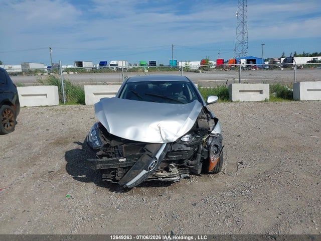 2013 Hyundai Elantra Gls/limited მანქანა იყიდება აუქციონზე, vin: 5NPDH4AE8DH226016, აუქციონის ნომერი: 12649263
