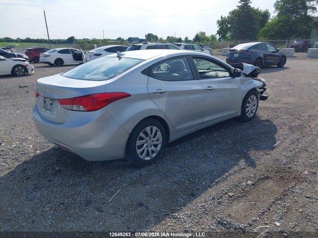2013 Hyundai Elantra Gls/limited მანქანა იყიდება აუქციონზე, vin: 5NPDH4AE8DH226016, აუქციონის ნომერი: 12649263