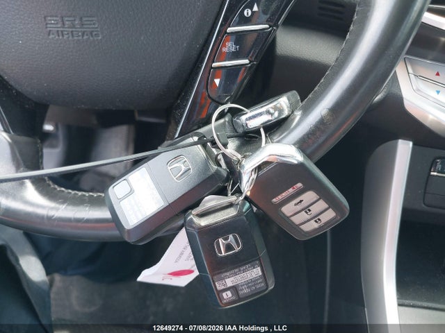 2015 Honda Accord Touring Hybrid მანქანა იყიდება აუქციონზე, vin: 1HGCR6F76FA800204, აუქციონის ნომერი: 12649274