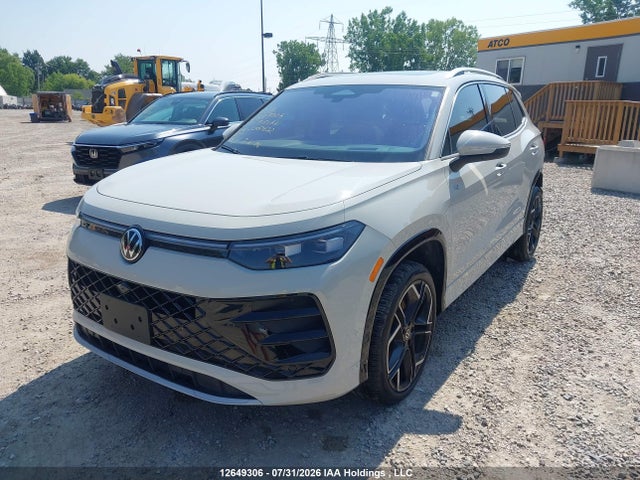 2025 Volkswagen Tiguan Sel R-line Black მანქანა იყიდება აუქციონზე, vin: 3VVLR7RM0SM007632, აუქციონის ნომერი: 12649306