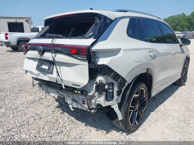 2025 Volkswagen Tiguan Sel R-line Black მანქანა იყიდება აუქციონზე, vin: 3VVLR7RM0SM007632, აუქციონის ნომერი: 12649306