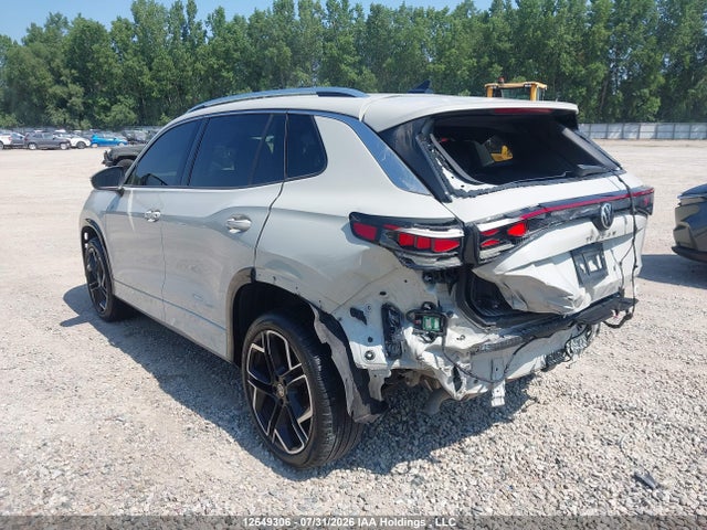 2025 Volkswagen Tiguan Sel R-line Black მანქანა იყიდება აუქციონზე, vin: 3VVLR7RM0SM007632, აუქციონის ნომერი: 12649306